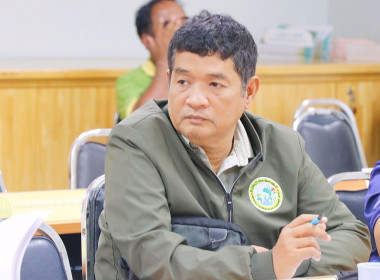 การประชุมคณะอนุกรรมการส่งเสริมและพัฒนาอาชีพตามนโยบายที่ดินแห่งชาติ (คทช.) สำนักงานสหกรณ์จังหวัดนครศรีธรรมราช ครั้งที่ 1/2568 โดยมีหัวหน้าส่วนราชการ และหน่วยงานเอกชนที่เกี่ยวข้อง พร้อมด้วย นายศิวกร ศรีภักดี สหกรณ์จังหวัดนครศรีธรรมราช คณะทำงานและเลขานุการ ... พารามิเตอร์รูปภาพ 28